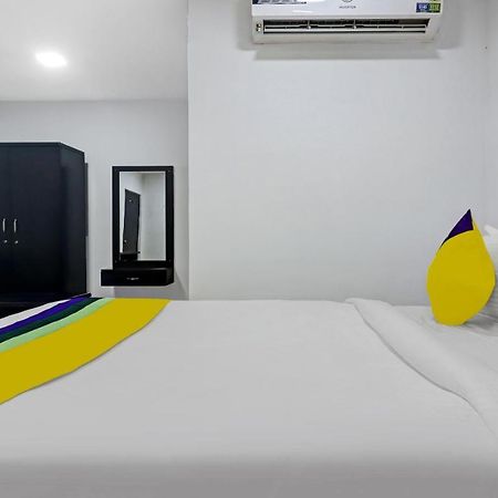 Itsy By Treebo - Lg Grand Inn 海得拉巴 外观 照片